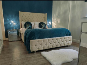 Chester City Apartments - With free parking